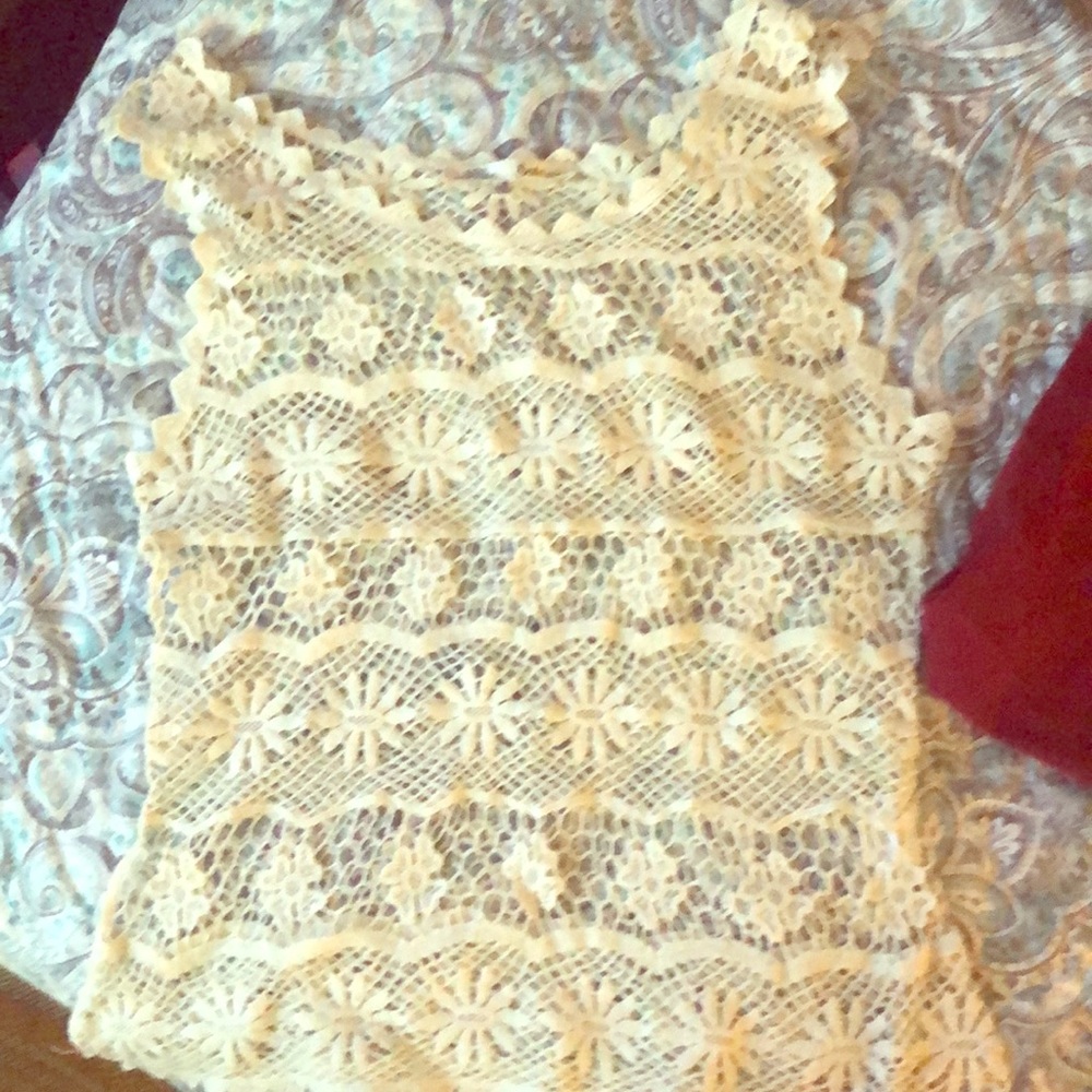 Lace top